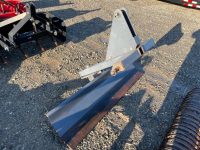 Used 5′ rear blade – $400