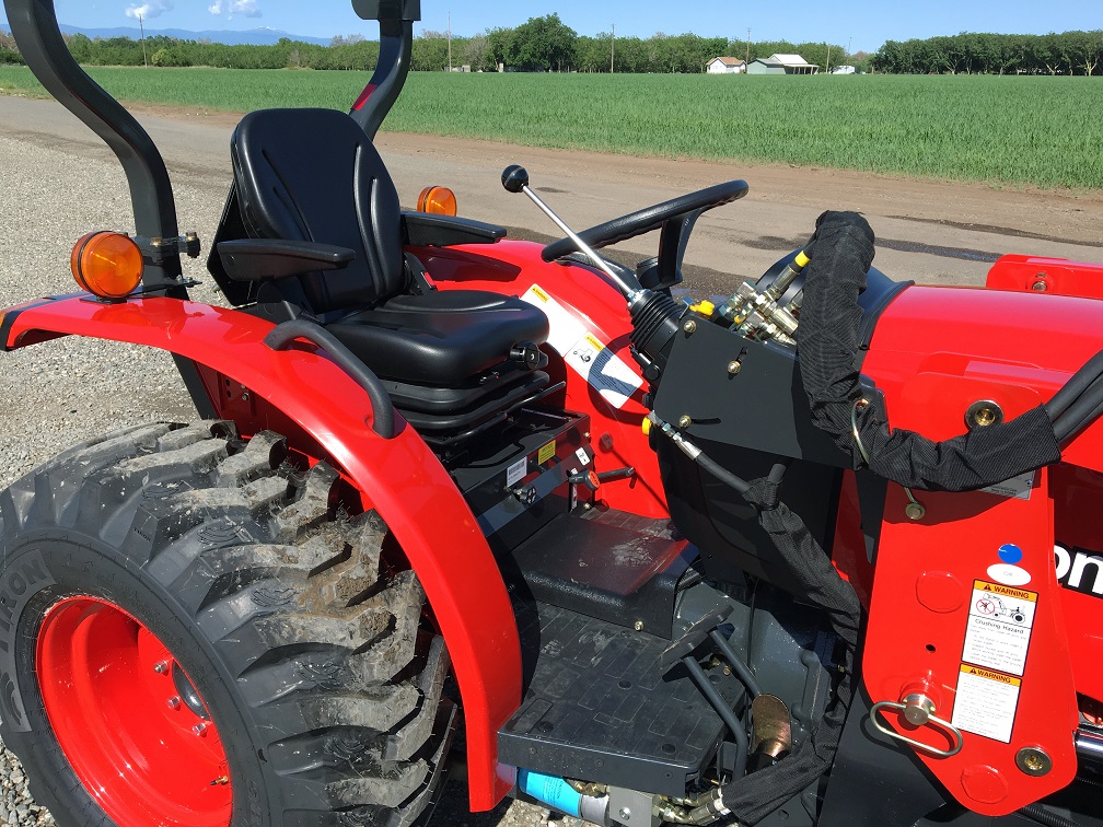 4×4 Branson 2515H Tractor 2,200 LB Loader Lift Capacity! SPECIAL